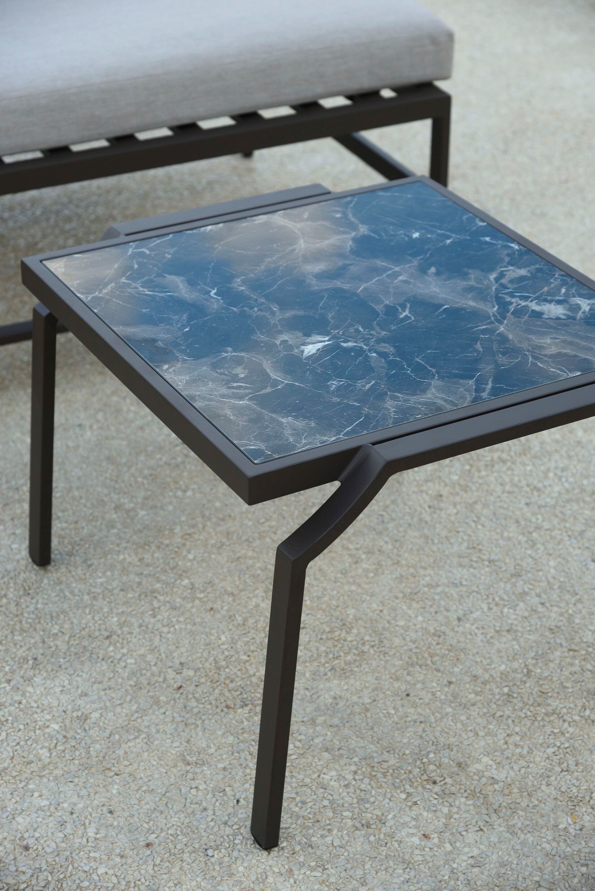 Прямоугольный алюминиевый журнальный столик 10Deka август ARCH-00045043