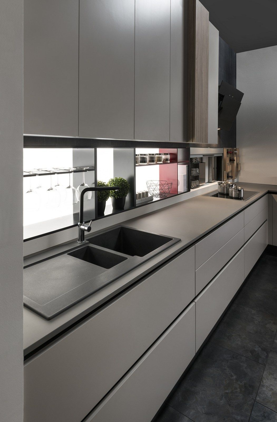 Встроенная ламинированная кухня с полуостровом Floritelli Cucine Prima ARCH-00006565 - Вид №4