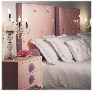 Тумбочка KELLY HALLEY 931 - 1