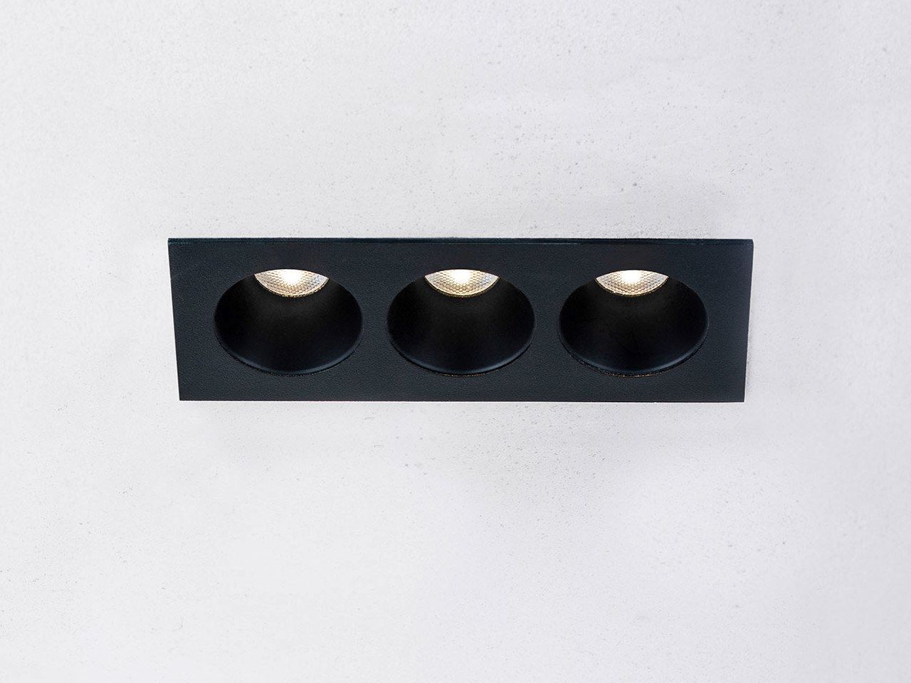 Несколько металлических светодиодных утопленных прожекторов HER TOD 3 ARCH-00141614