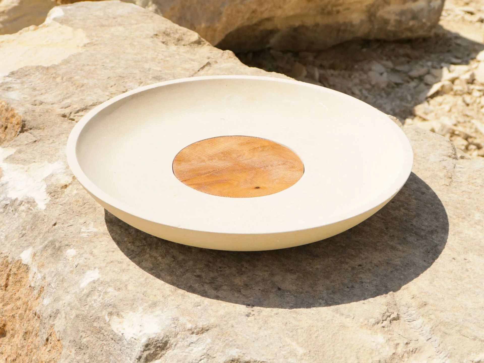 Плоская плита из камня Лечче и оливкового дерева PIMAR Rito ARCH-00105781