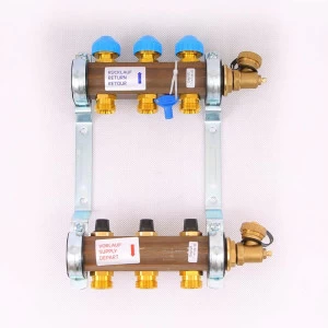 Коллекторная группа HKV с регулировочными и термостатическими вентилями WATTS Ind 1"x3/4"ЕК 3 выхода