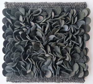 Кожаный коврик ручной работы