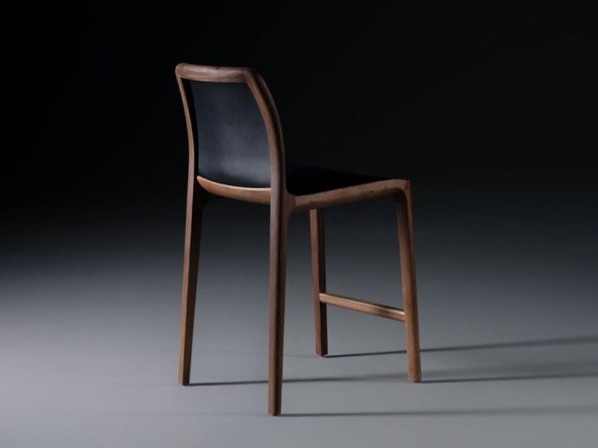 Artisan Барный стул из массива дерева с подставкой для ног Invito Bcinxxyy  - Вид №1