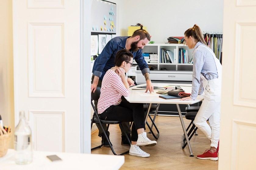 EPSON ITALIA Профессиональный широкоформатный принтер для CAD-чертежей Surecolor™ sc-t C11cf123-01a0/02a0 - Вид №5