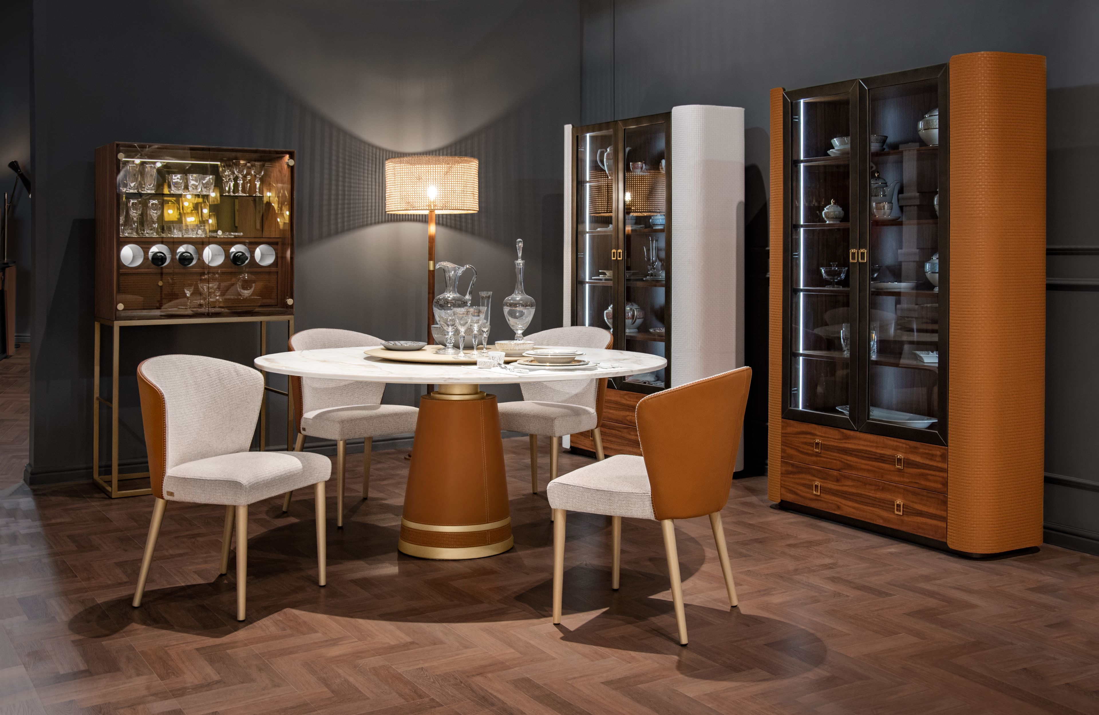 Деревянный и стеклянный барный шкаф со встроенным освещением Formitalia JEFFERY ARCH-00047074 - Вид №2