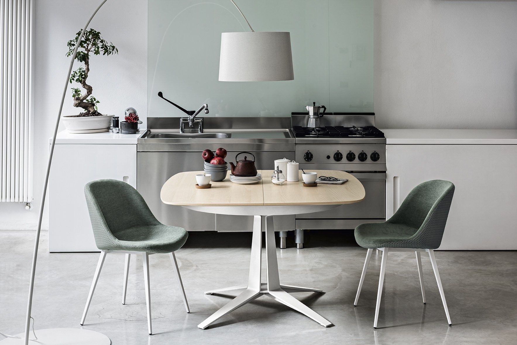 Мягкий металлический стул для ресторана Midj Сонни ARCH-00044781 - Вид №1