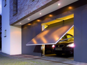 Стальные навесные гаражные ворота