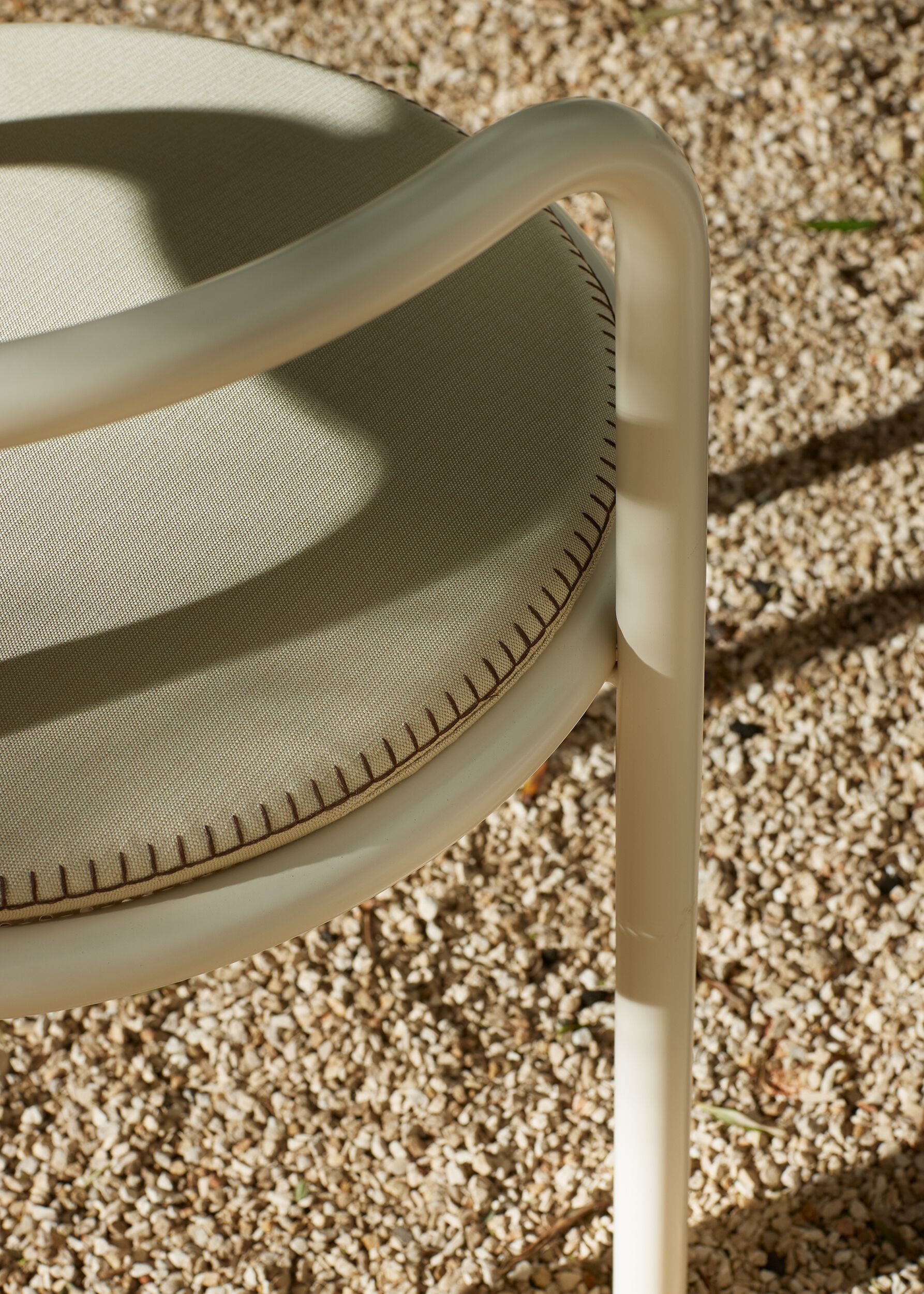 Стальной садовый стул с порошковым покрытием со встроенной подушкой Exteta Jacquemus + Exteta Special Re-Edition ARCH-00035051 - Вид №13