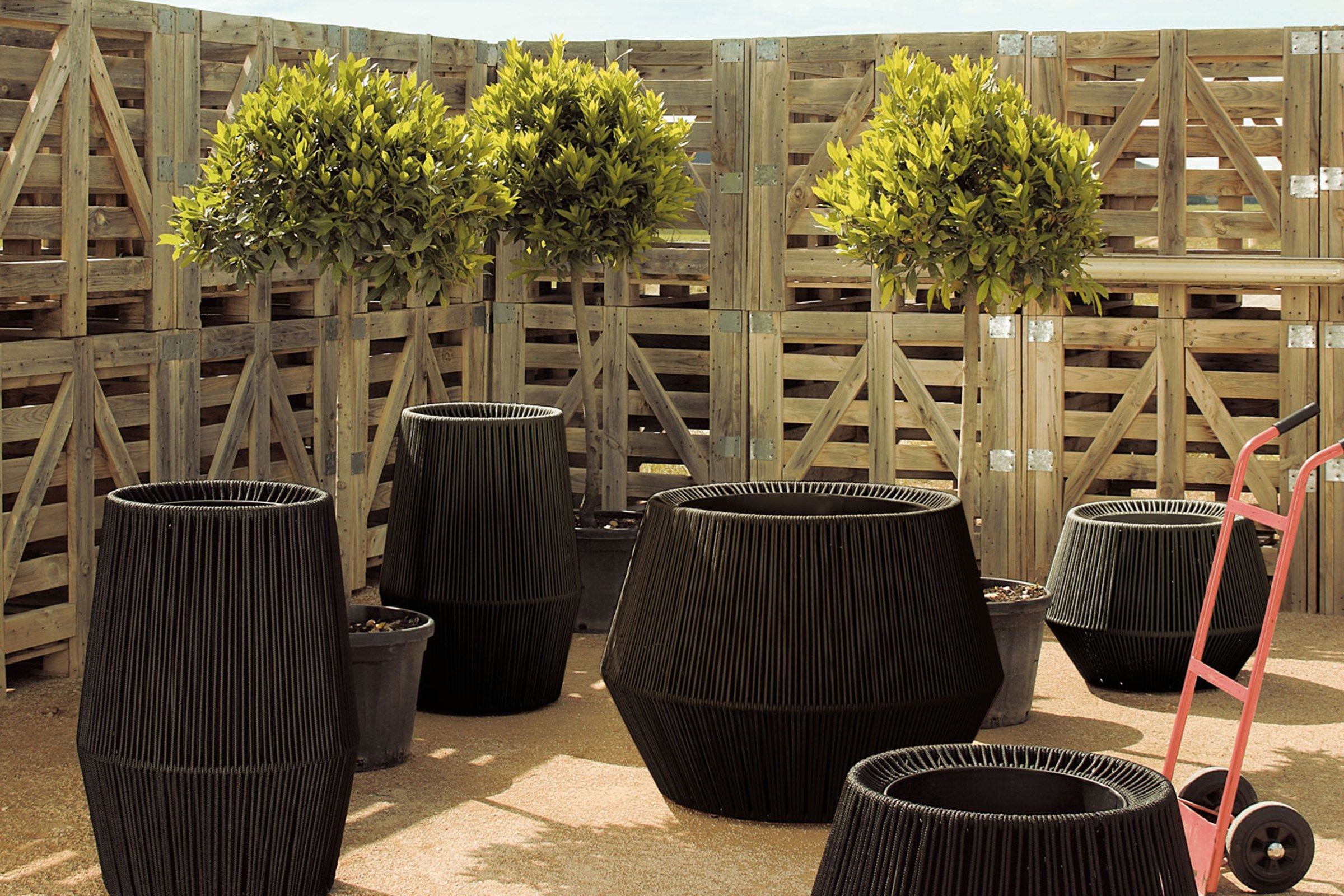 Садовый горшок Kettal ZigZag ARCH-00022107 - Вид №1