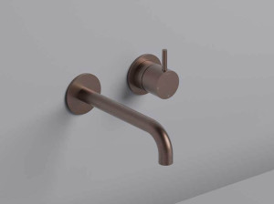 Латунный настенный смеситель для раковины с 2 отверстиями