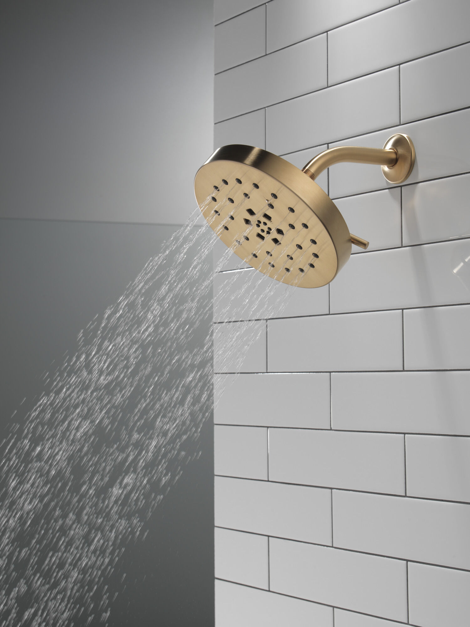 52488-CZ H2Okinetic® 4-х позиционная душевая лейка с UltraSoak ™ Delta Faucet Universal Showering Шампанское бронза  - Вид №4