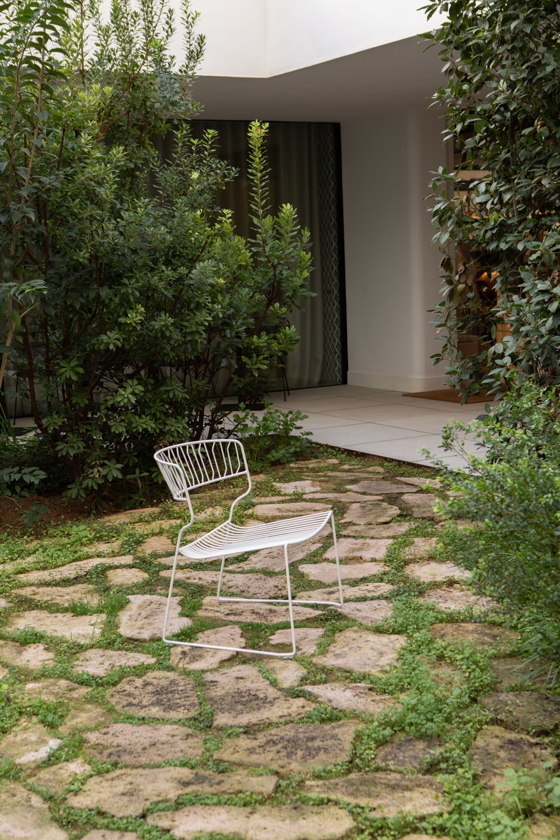 Штабелируемый садовый стул с порошковым покрытием iSimar Мартини ARCH-00062898 - Вид №13