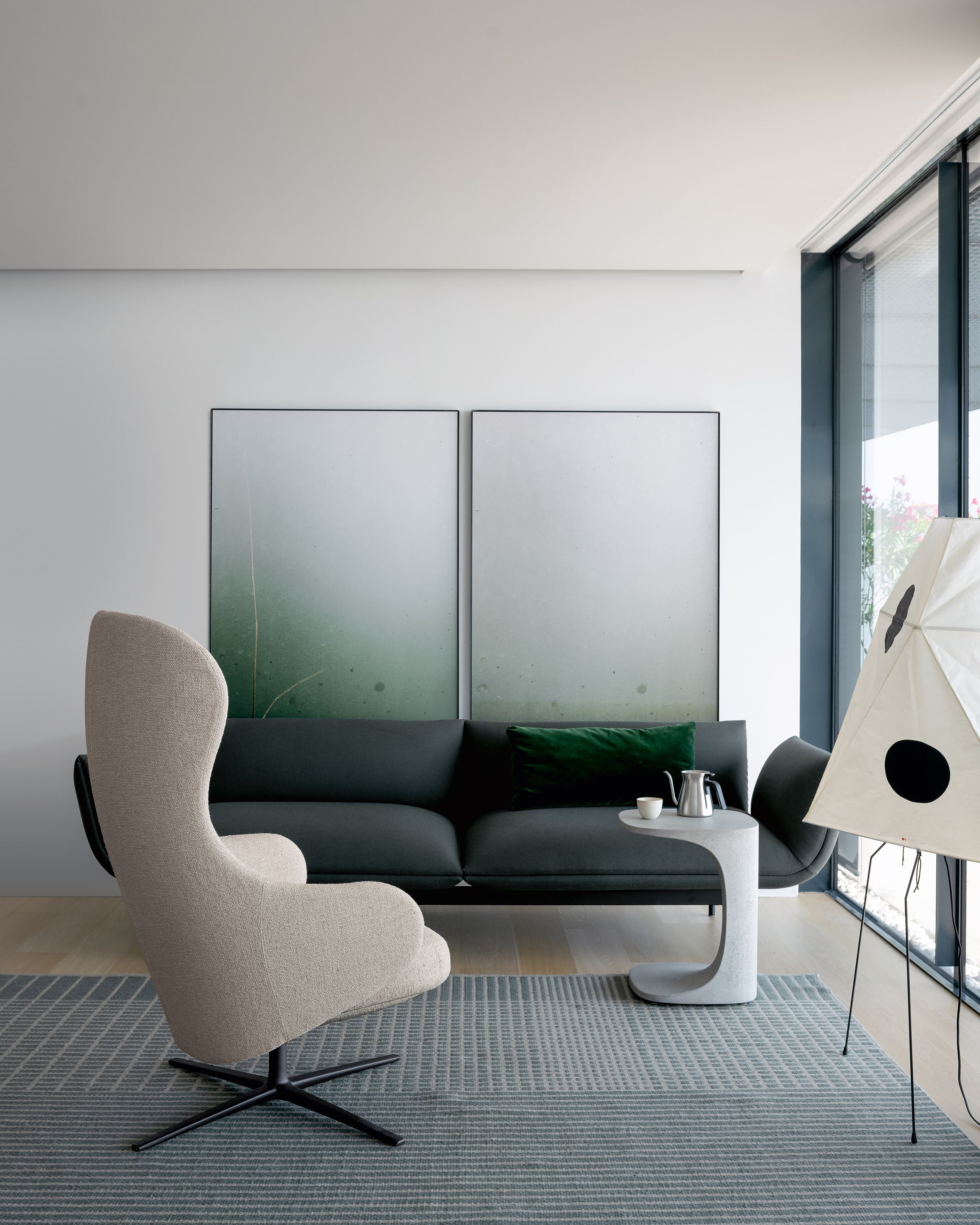 Вращающееся кресло с самотяжеляющимся механизмом Kristalia Dua ARCH-00038731 - Вид №8