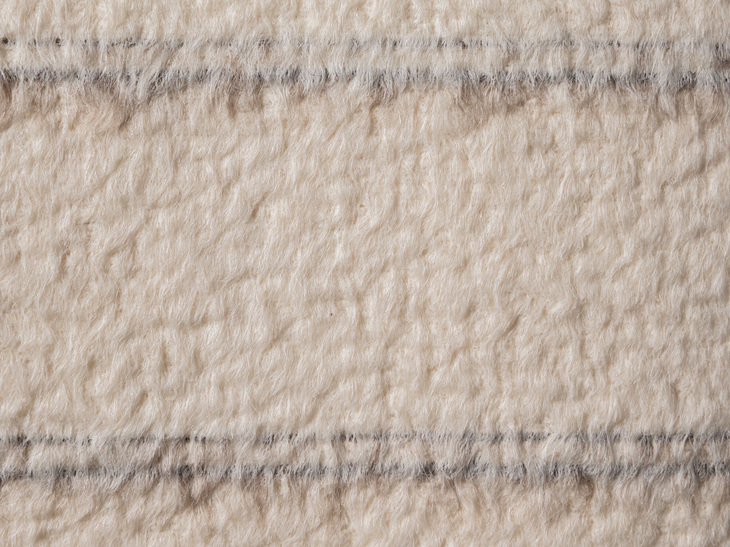 Квадратная подушка из мохера The House of Lyria GLYCERIE ARCH-00099258 - Вид №3