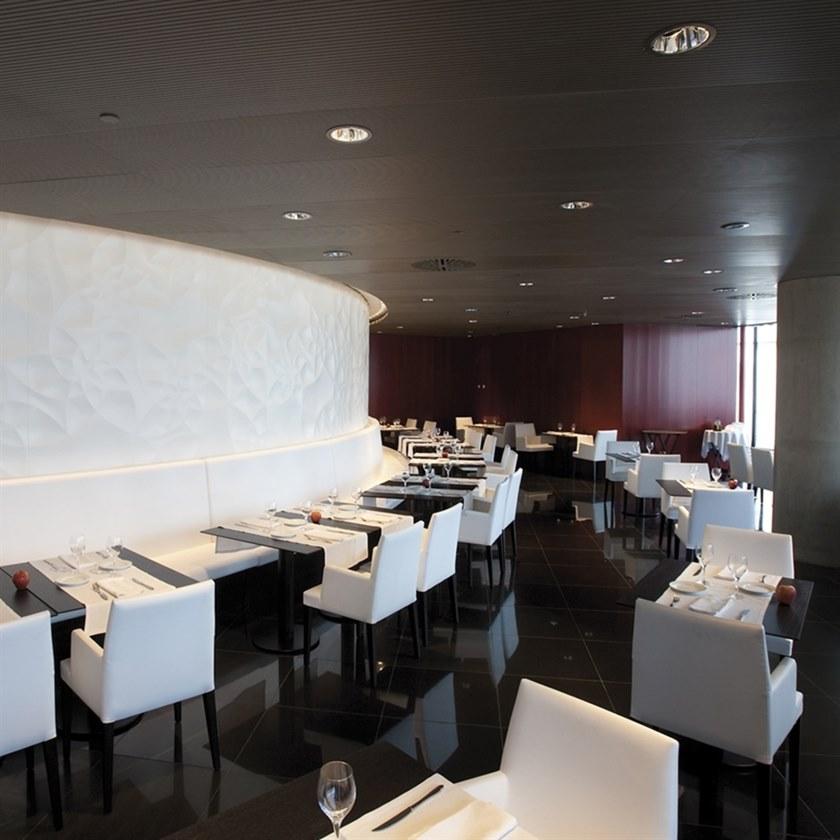 Andreu World Стул с обивкой и подлокотниками Anna So1384 - Вид №2