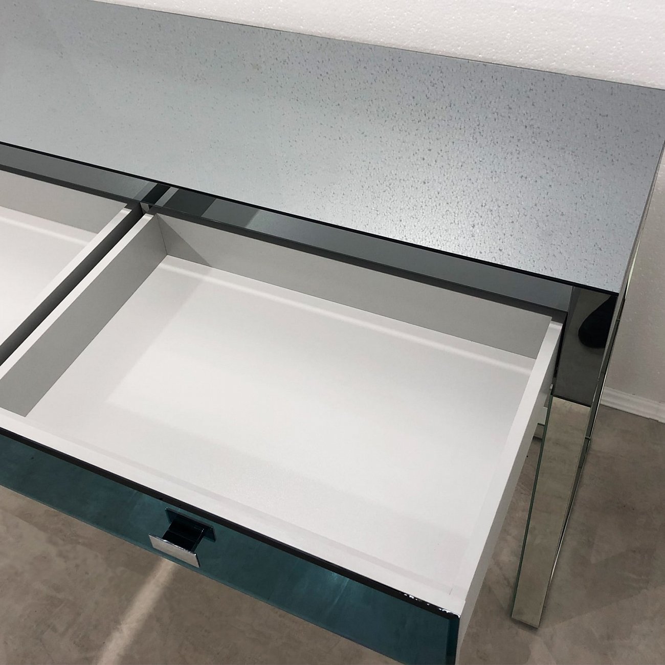 Консоль зеркальная с ящиками синяя 91х49 см "Сэмпл" GRAUM  304041 Зеркальный;синий  - Вид №2