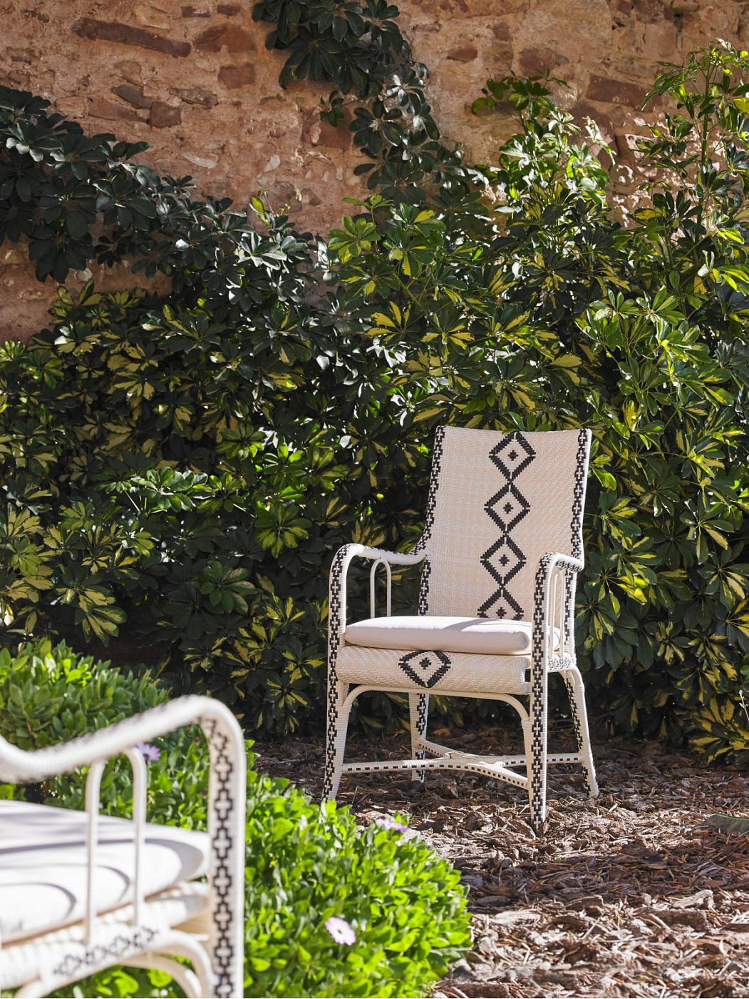 106788 Кресло Point Charleston POINT1920