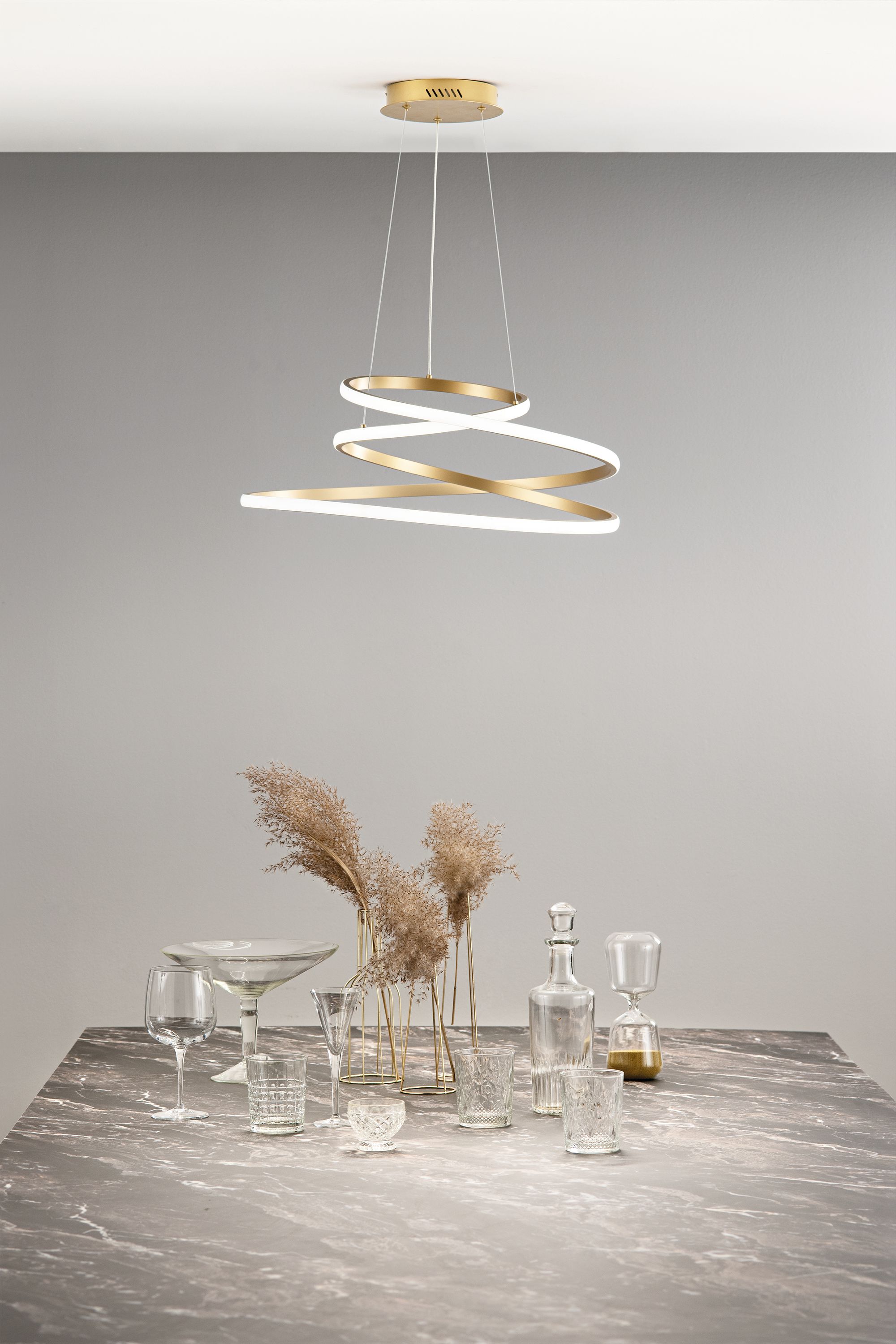 Алюминиевый светодиодный подвесной светильник Fan Europe Lighting Luce Ambiente Design ARCH-00102072