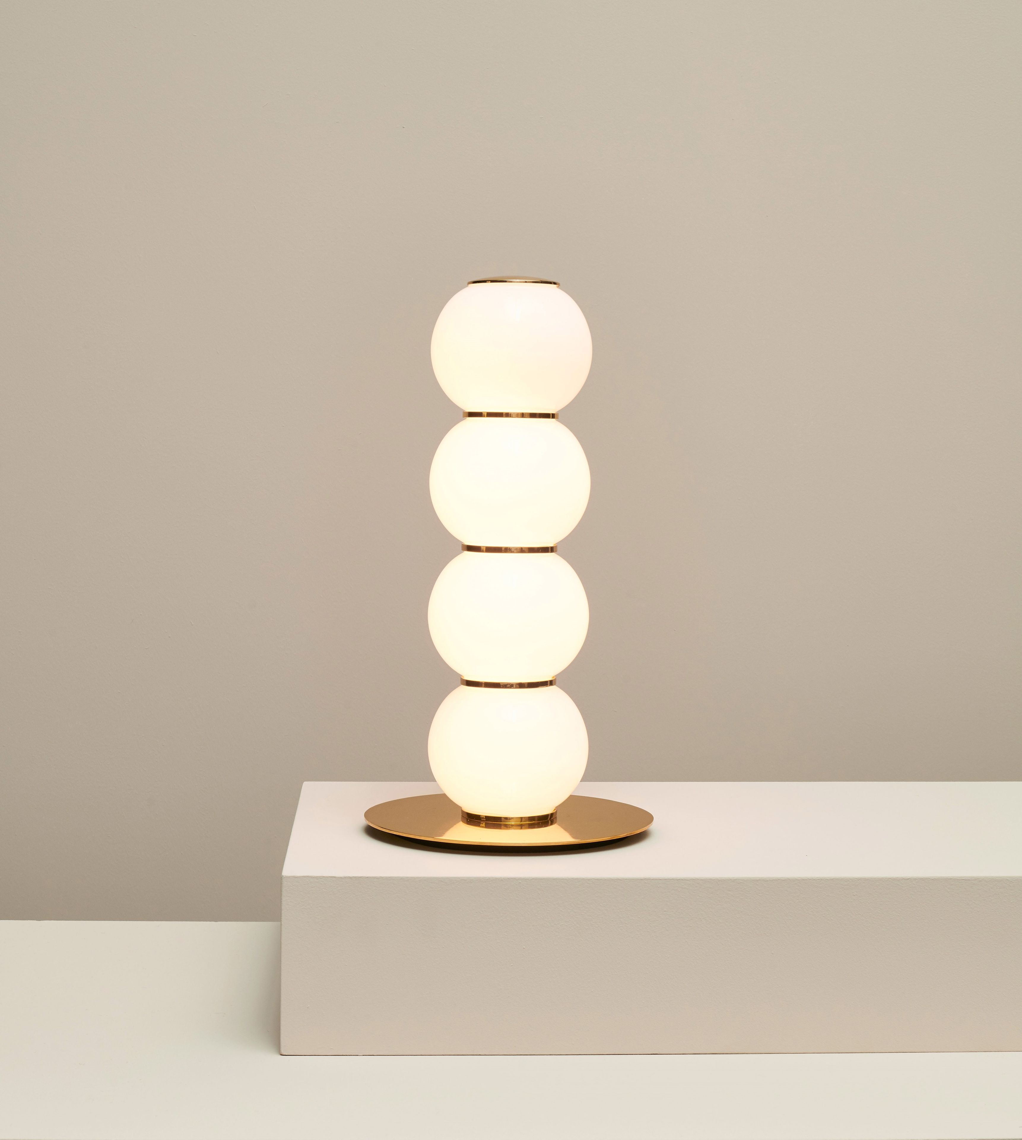 Стеклянная светодиодная настольная лампа Formagenda ARCH-00028425 - Вид №22