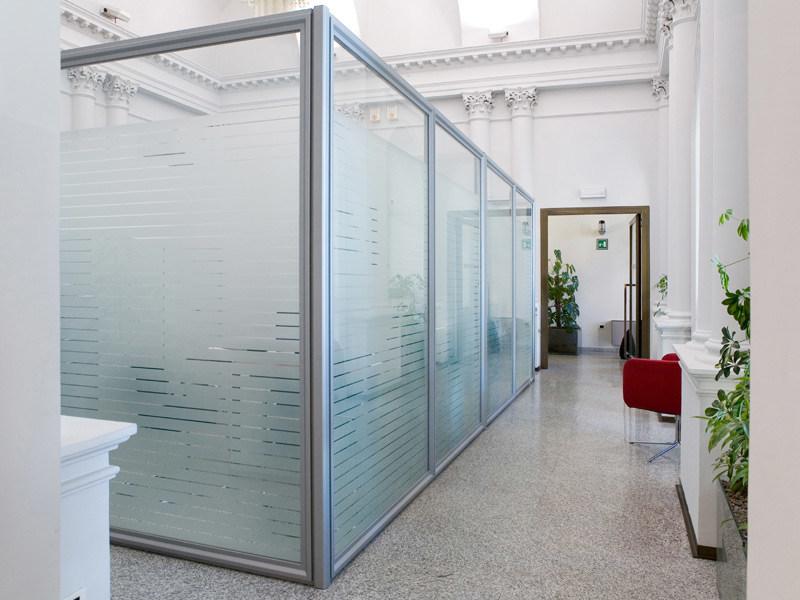QUARTIERI LUIGI Мобильная стена из алюминия и стекла для офиса sun-id-1515792 - Вид №1