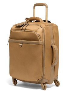 P66-B4001 Чемодан P66*001 Spinner 55/20 Lipault Plume Avenue