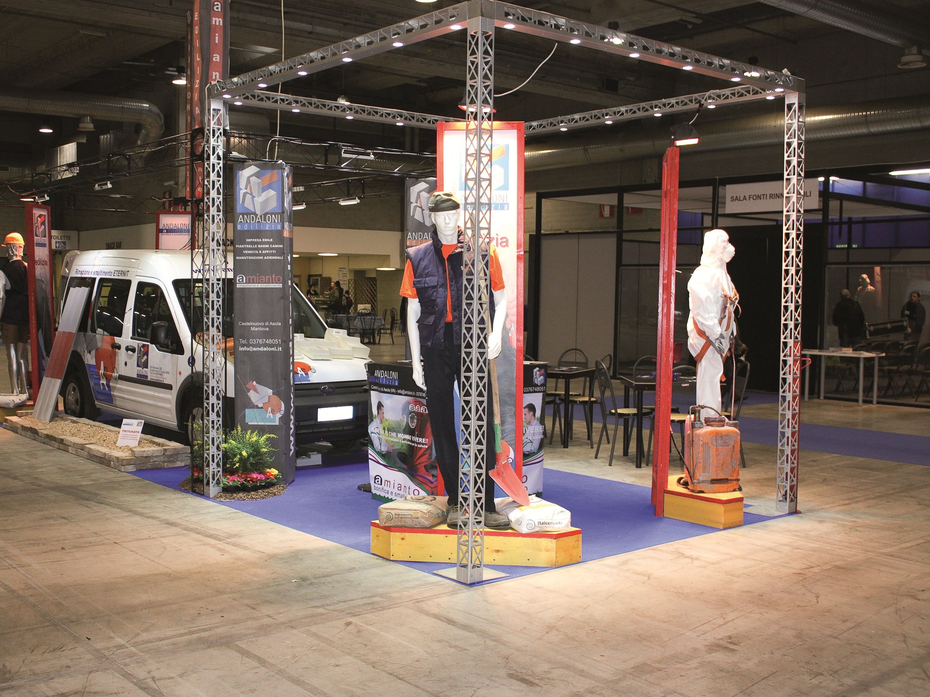 Алюминиевая витрина со встроенным освещением SELVOLINA EXPOLIGHT ARCH-00021265 - Вид №2