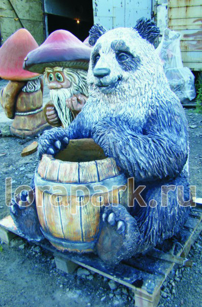 PB101-SB.J ПАНДА с бочонком, скульптура (бетон, лепка) LAB.Space 