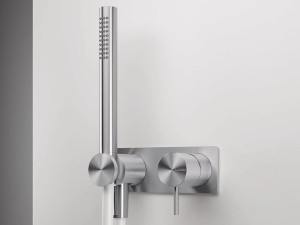 Смеситель для душа с 2 отверстиями и ручным душем