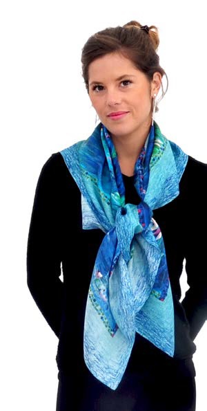 NYMPHEAS Платок синий 105/105 шелк PETRUSSE Santreyd 