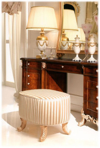 Пуф Trianon CARLO ASNAGHI 10365