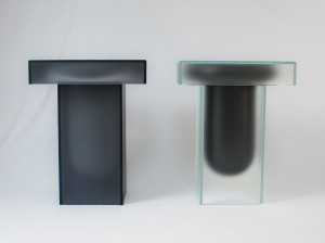 Квадратный деревянный и стеклянный журнальный столик для гостиной