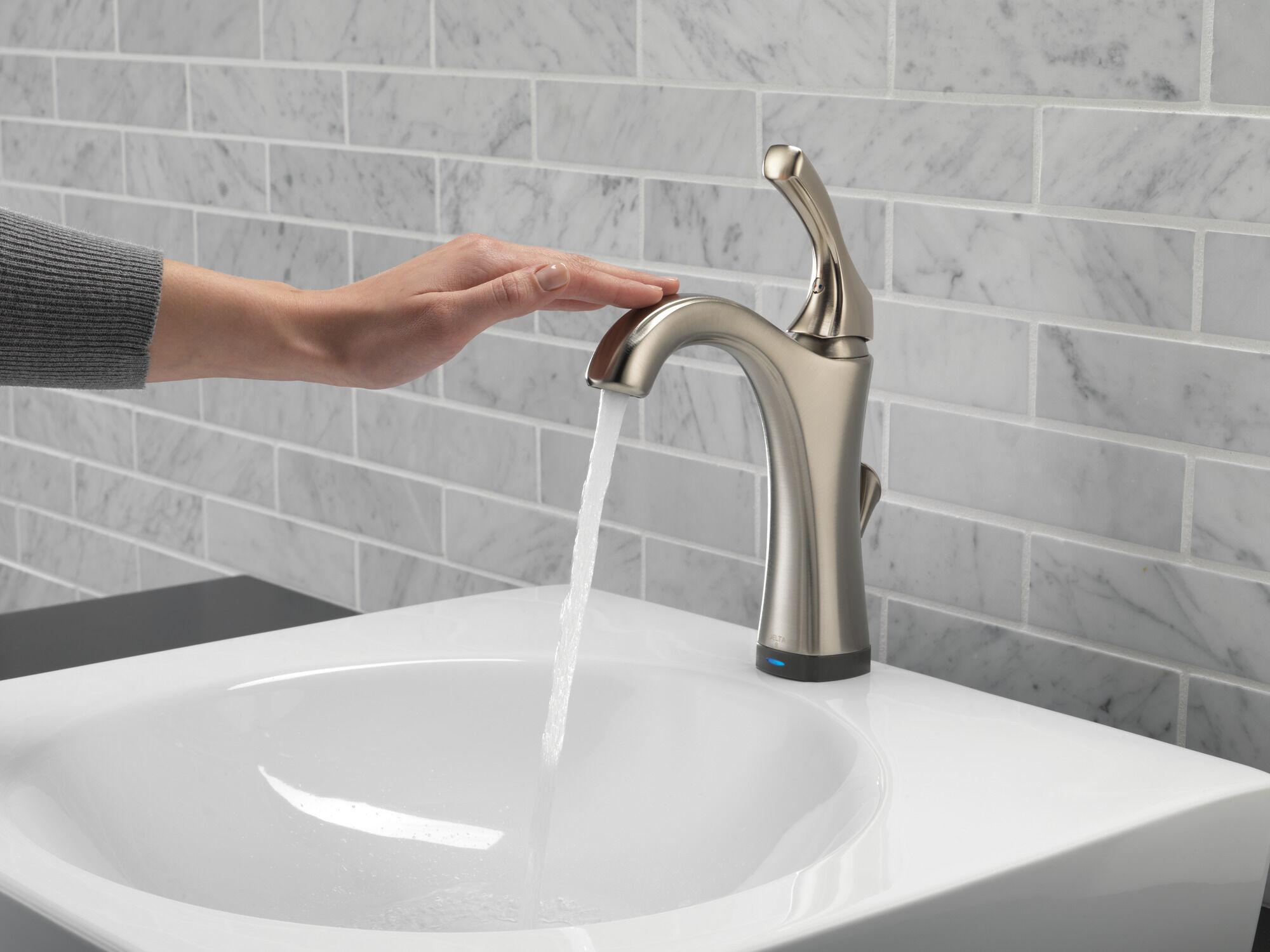 Смеситель для ванной с одной ручкой с технологией Touch2O.xt® Delta Faucet 592T-SS-DST - Вид №12