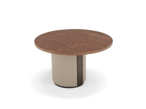 Деревянный круглый журнальный столик