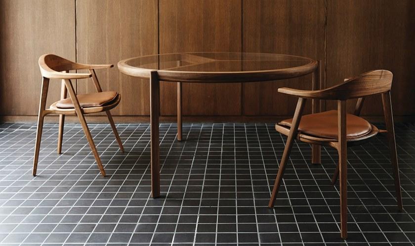 BassamFellows Круглый стол из дерева и стекла Spoke Cb-323/cb-324/cb-325 - Вид №3