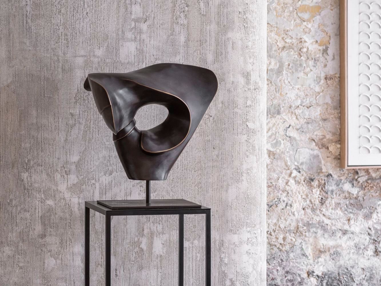 Бронзовая скульптура Gardeco Objects бронза ARCH-00031249