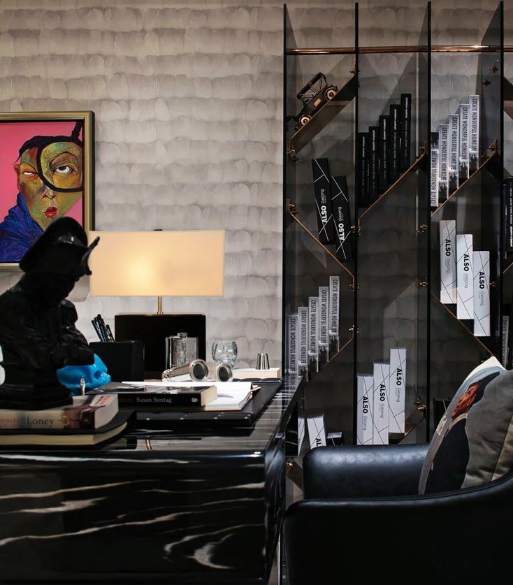 Настольная лампа TL1114-BK от Delight Collection DELIGHT COLLECTION ВАЗА 244926 Белый;черный  - Вид №1