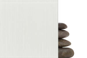 FSRT323 Стекло Vivigraphix graphica показано в конфигурации отражения с прослойкой белого цвета с узором тутового шелкопряда и стандартной отделкой Forms-surfaces