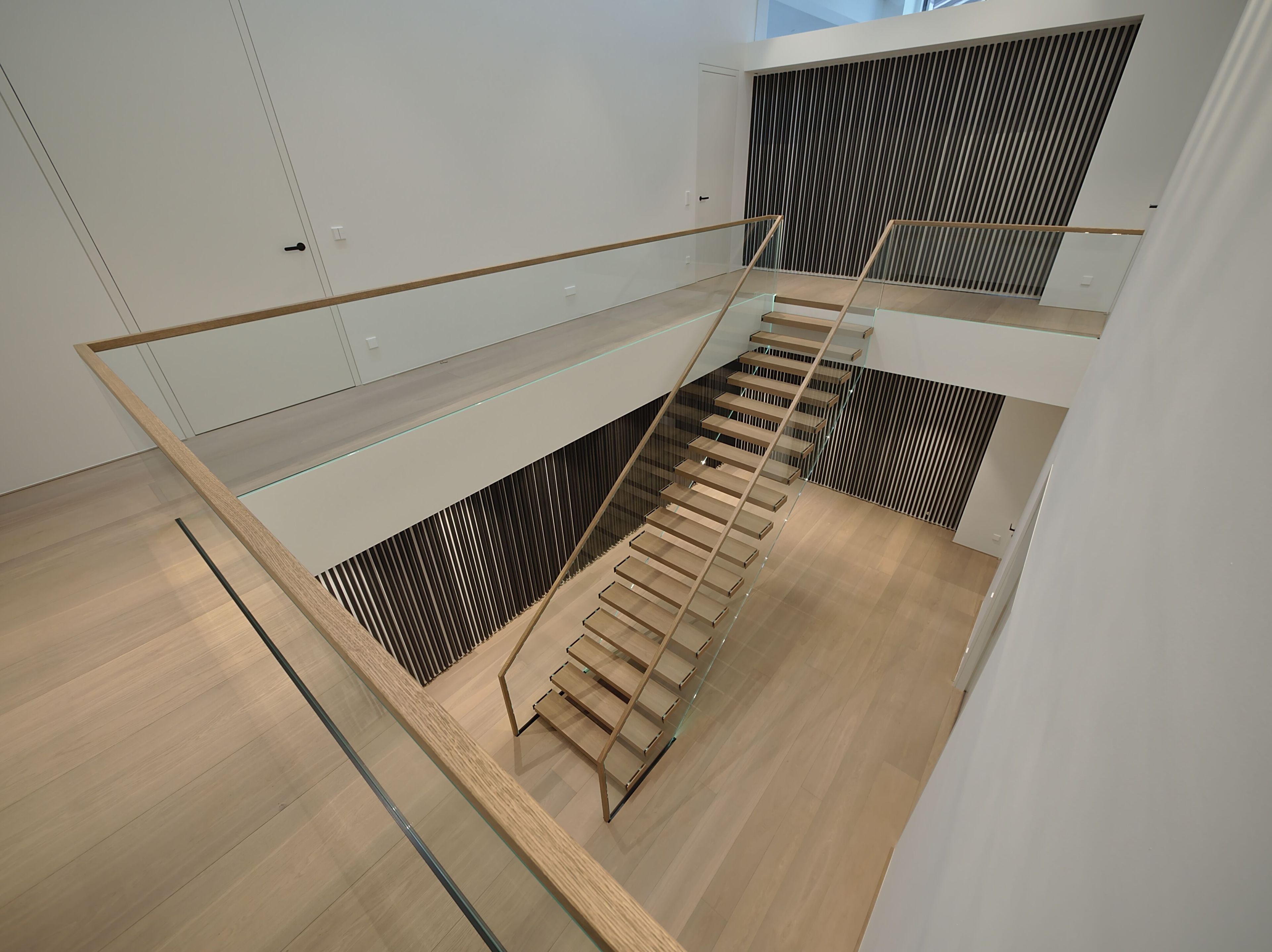 Самонесущая лестница Siller Treppen MONUMENTAL ARCH-00033484 - Вид №1