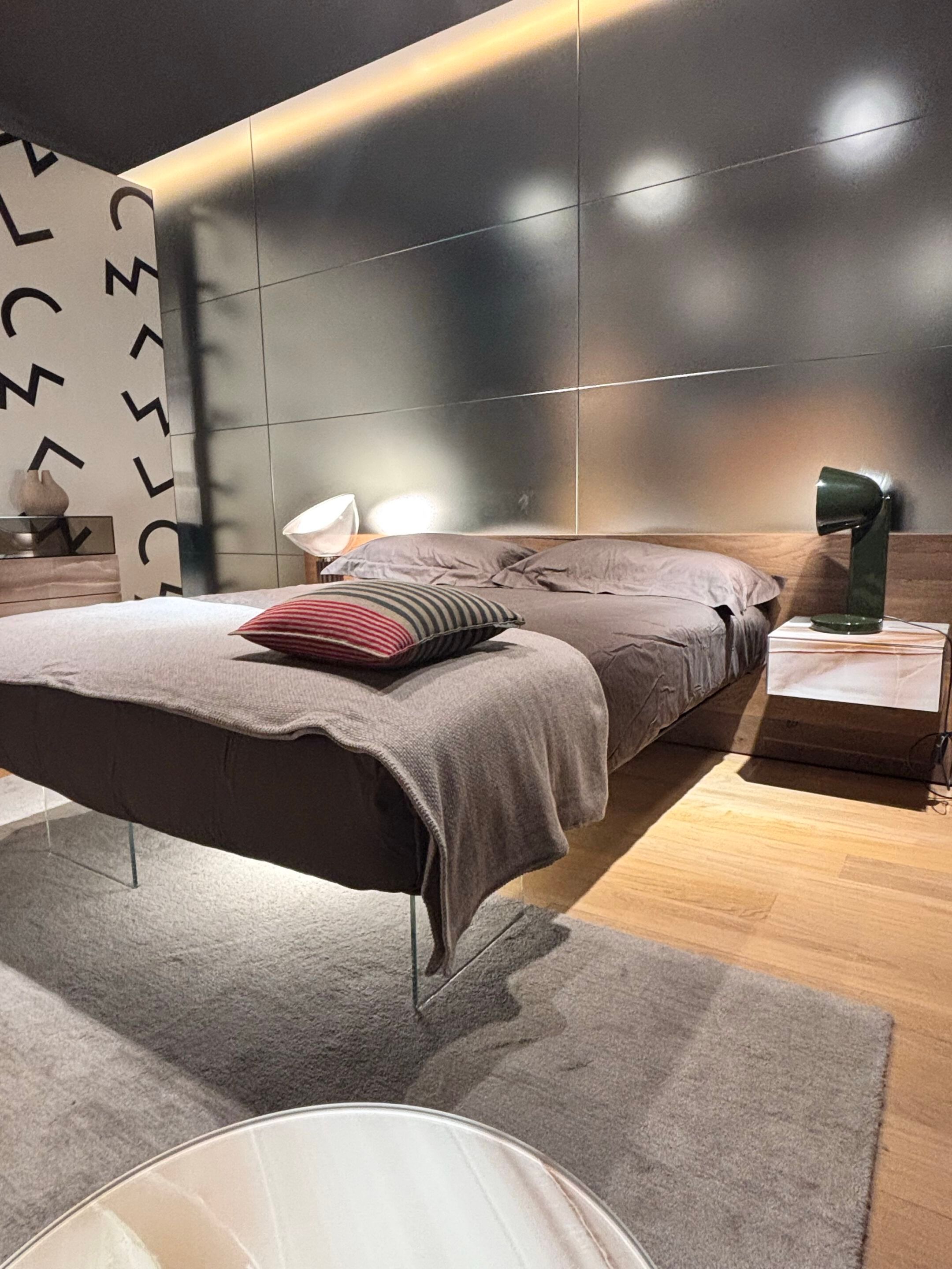 Кровать со встроенными тумбочками In Stock озеро ARCH-00065306 - Вид №3