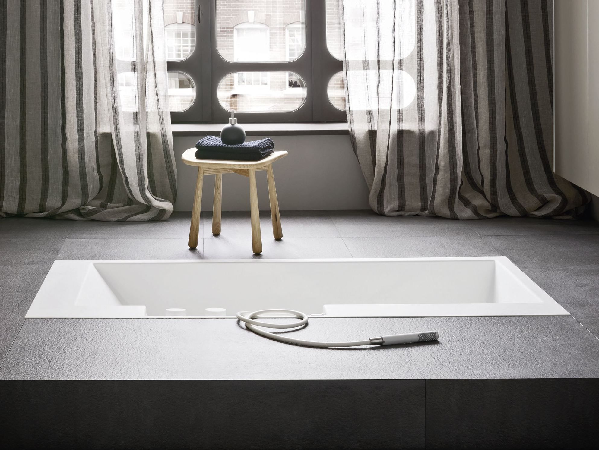 Табурет для ванной из ясеня Rexa источник ARCH-00121145 - Вид №4