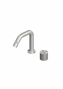 Стерео. 16 36. Смеситель для биде Quadrodesign