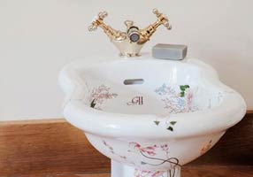 Gentry Home Таз большой белый Victorian Хром GH100396 - Вид №1