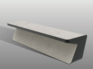 Реконструированная каменная скамья без спинки