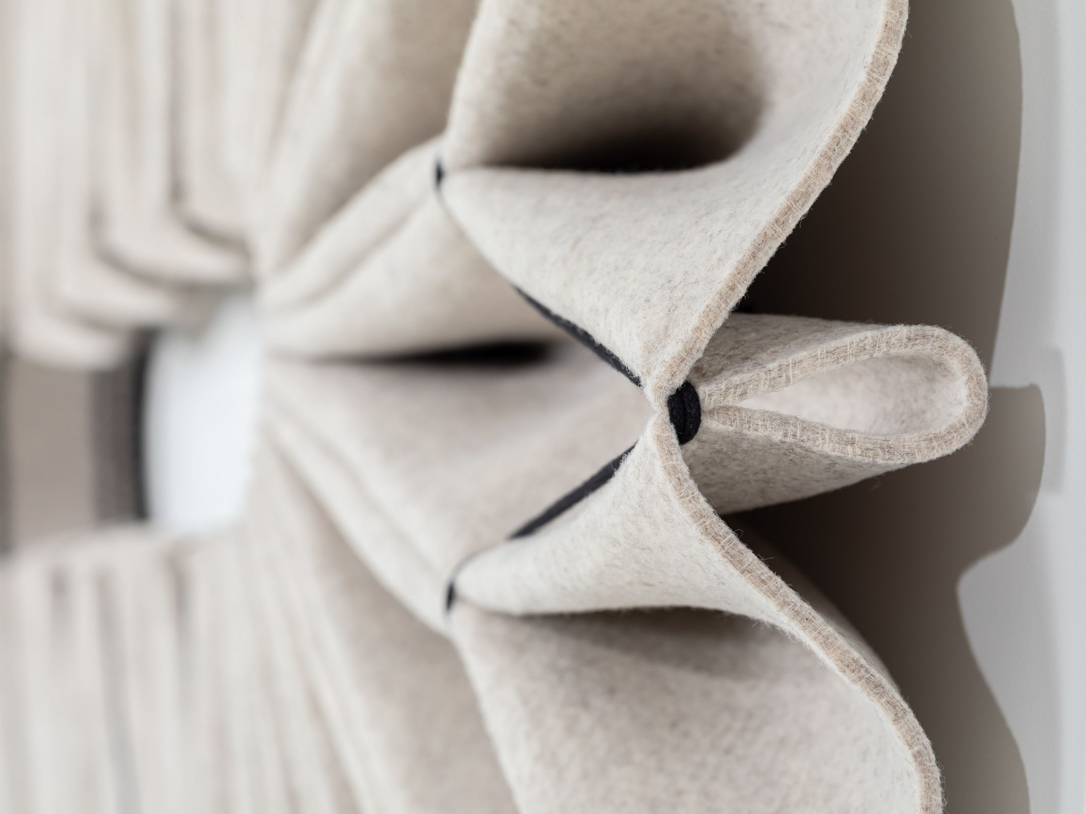 Акустическая войлочная панель BuzziSpace BuzziPleat ARCH-00153181 - Вид №1