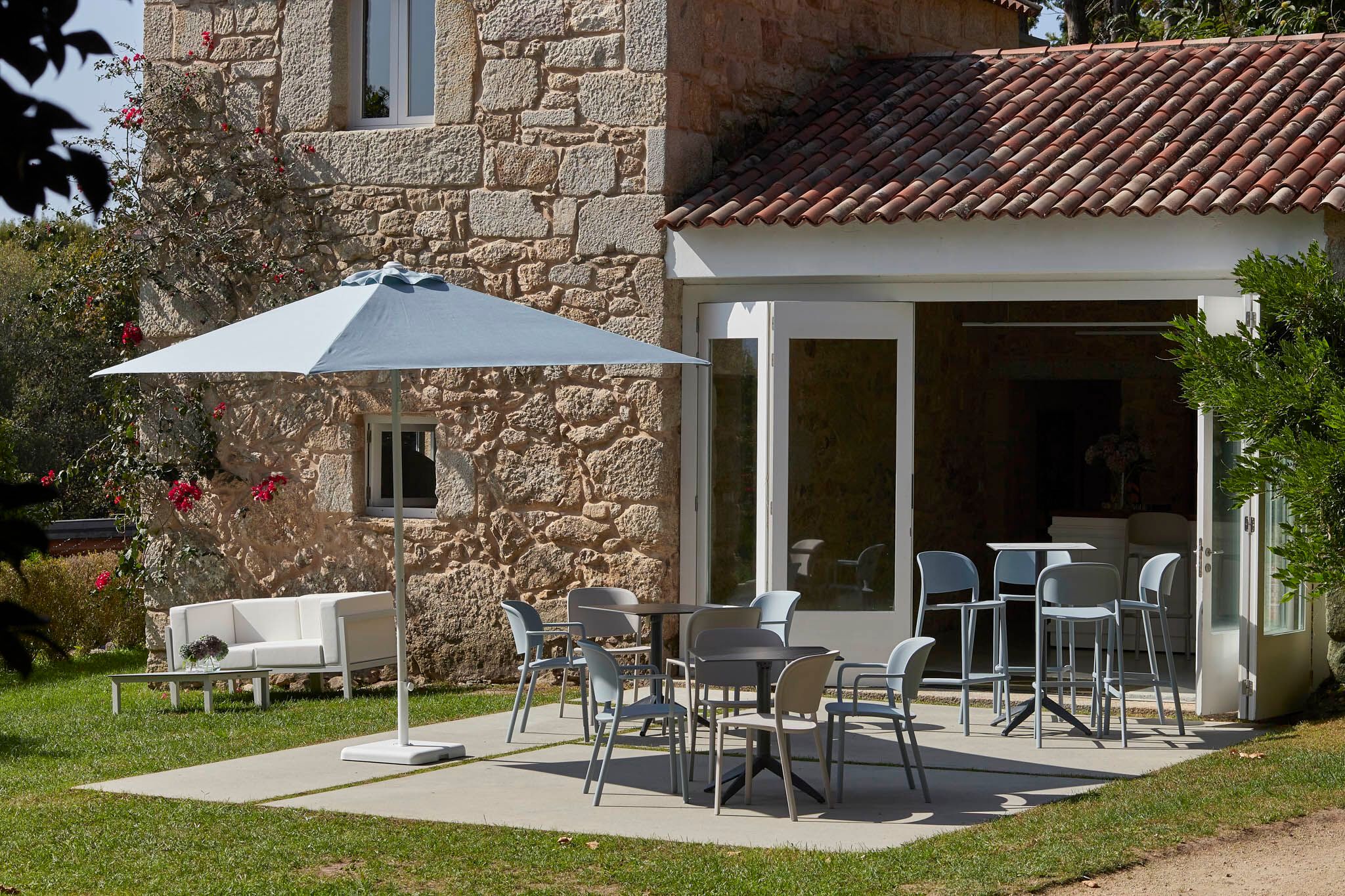 Алюминиевый и Sunbrella®квадратный зонтик Ezpeleta EOLO SUNBRELLA ARCH-00068865 - Вид №3