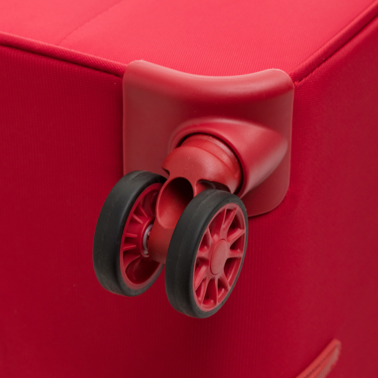 M2777-01-62 Чемодан M2777*62 M March Easy - Вид №4