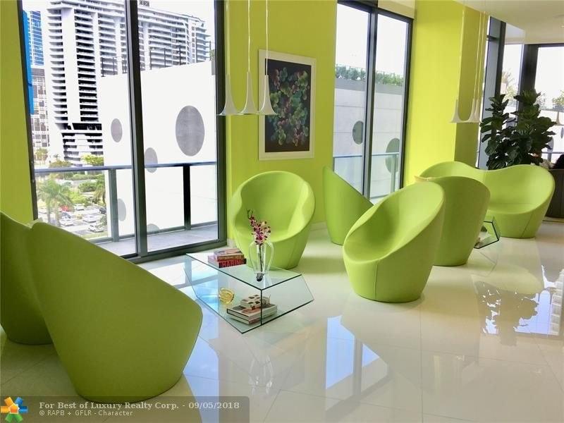 Casamania & Horm Мягкое кресло из ткани или кожи Ouch & kouch sun-id-1423126 - Вид №6