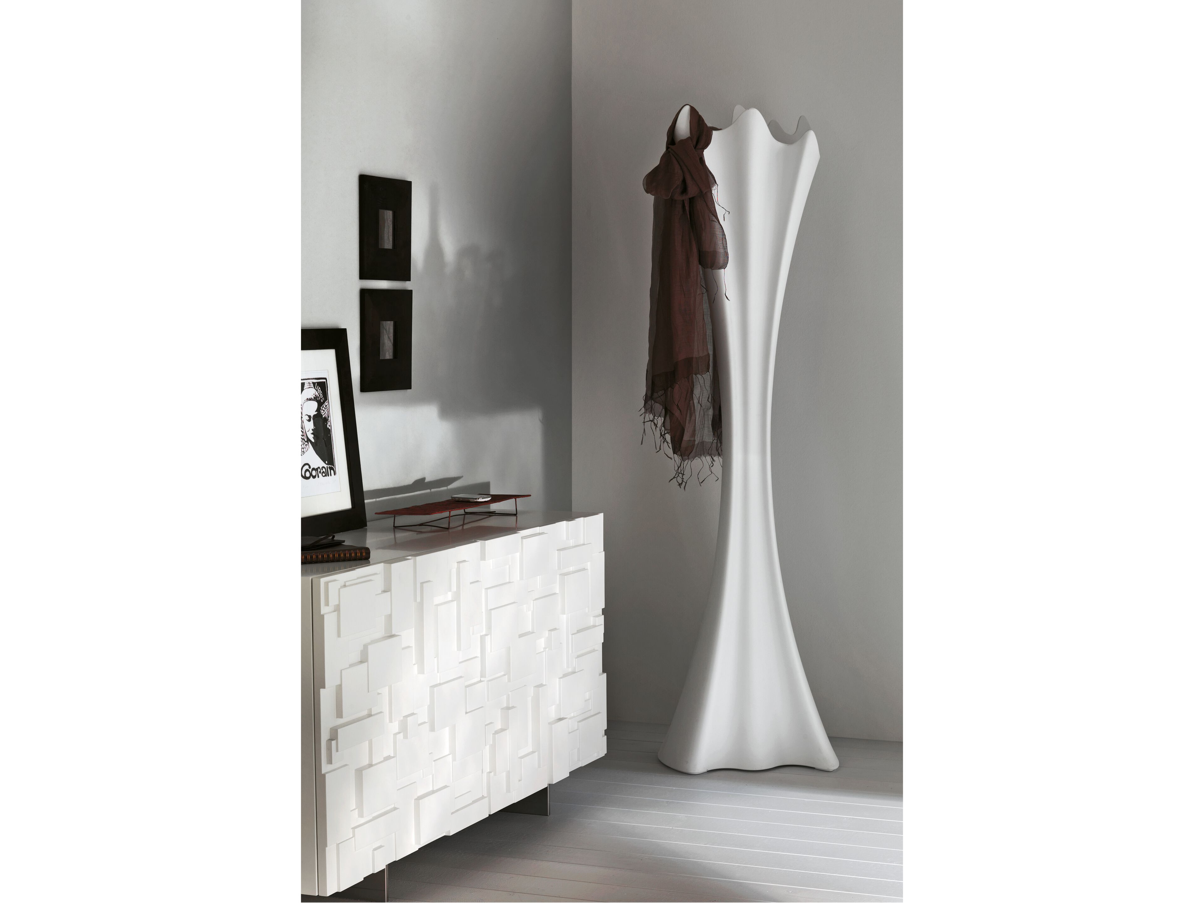 Вешалка для одежды из полиэтилена Cattelan italia занавес ARCH-00038161