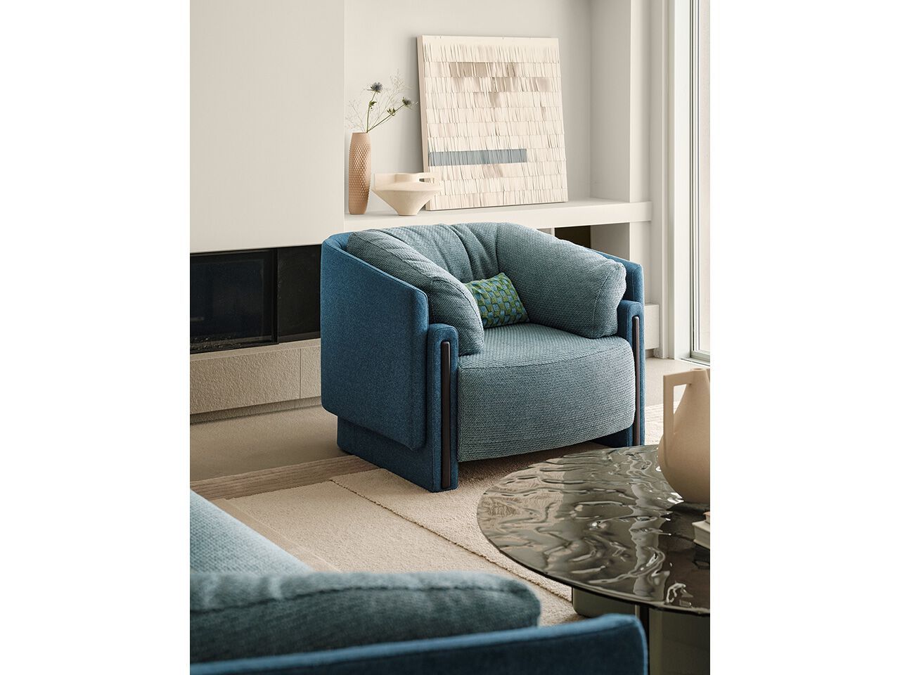 Кресло из кожи или ткани с деталями из орехового дерева Turri Веста ARCH-00103977 - Вид №2